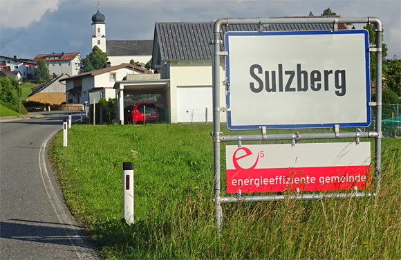 Foto für Dorf strahlt aus Light emitting diodes - Gemeinde Sulzberg